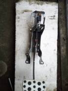 Педаль тормоза. Subaru: Alcyone, Pleo, Forester, Legacy, R2, Impreza, R1, Exiga, Vivio, Domingo, Stella Двигатели: EG33D, EN07E, EN07S, EN07U, EN07W...