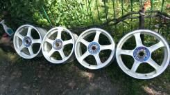 Advan Racing. 7.0x17, 5x114.30, ET51, ЦО 72,0 мм.