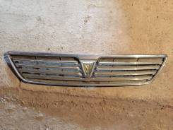 Решетка радиатора. Toyota Vista, SV50