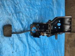 Педаль тормоза. Opel Frontera Isuzu Wizard, UES25FW, UER25FW, UES73FW, VER25FW Двигатели: 6VD1, 4JX1