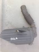 Корпус воздушного фильтра. Mazda Ford Freda, SGEWF, SGL3F, SGLRF, SG5WF, SGL5F, SGLWF, SGE3F Mazda Bongo Friendee, SGE3, SGLW, SG5W, SGEW, SGLR, SGL5...