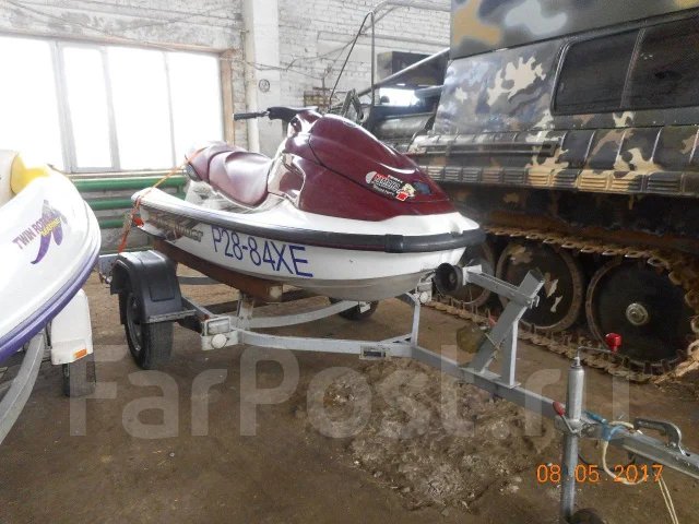 Yamaha VX700. 1995 ��� ����