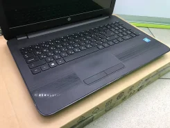 HP 15. 15.6", 1,6����, ��� 2048 ��, ���� 500���, WiFi, Bluetooth, ����������� �� 2��.
