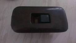 Кнопка стеклоподъемника. Nissan Maxima, A32 Nissan Cefiro, A32, HA32, PA32 Двигатели: VQ20DE, VQ30DE, VQ25DE