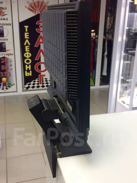 Eizo. 15" ����