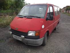 Ford Transit. Микроавтобус , 2 500 куб. см., 9 мест