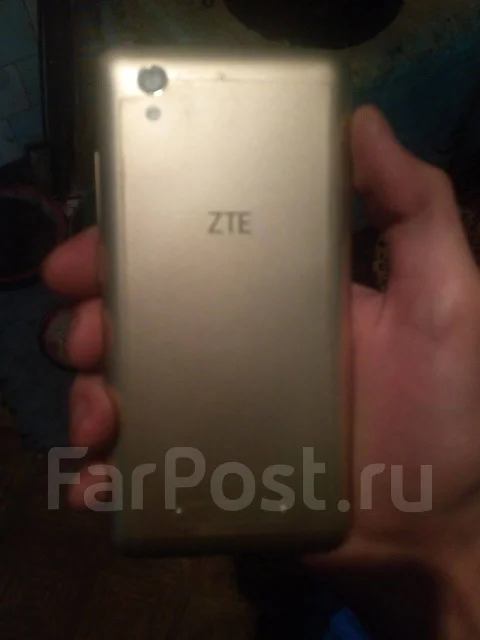 ZTE Blade X3. �/� ����