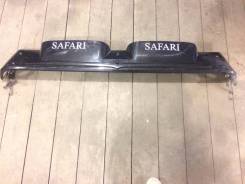 Дефлектор лобового стекла. Nissan Safari