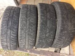 Bridgestone Ice Cruiser 7000. Зимние, шипованные, износ: 50%, 4 шт