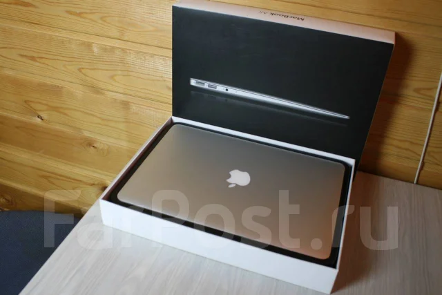 Apple MacBook Air 13 2010 Late. 13", 1,8����, ��� 2048 ��, ���� 256���, WiFi: 1, Bluetooth: 1 ����