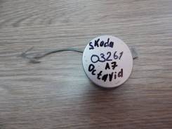 Заглушка буксировочного крюка переднего бампера Skoda Octavia