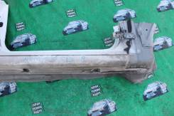 Крепление боковой двери. Toyota: Yaris, Corolla Rumion, RAV4, Noah, Passo Sette, IS300, Succeed, Vitz, Ractis, Corona, Highlander, Crown, Sai, Aqua, i...