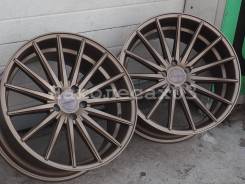Vossen. 8.0/9.0x18, 5x114.30, ET40/38, ЦО 73,1 мм.