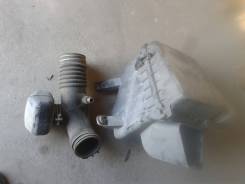 Корпус воздушного фильтра. Toyota Mark II, JZX115, JZX110 Двигатель 1JZFSE