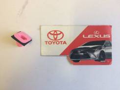 Клипса. Toyota Hilux, KUN26, KUN36, KUN10, TGN10, TGN36, TGN16, TGN26, KUN16, LAN15, LAN35, LAN25, KUN15, KUN25, KUN35, TGN11, TGN15, GGN25, GGN15 Toy...