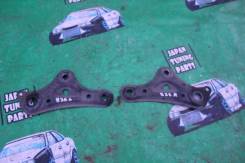 Крепление рычага подвески. Toyota Verossa, JZX110 Toyota Altezza, SXE10 Toyota Mark II, JZX110