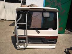 Дверь багажника. Mazda Bongo Friendee