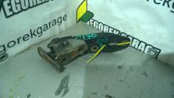 Крепление капота. Honda: Civic Ferio, Civic, Integra SJ, CR-V, Domani, Partner, Orthia, Ballade, Stepwgn, S-MX Двигатели: D16B1, P6DD6, B16A6, D15Y1...