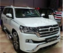 Решетка радиатора. Toyota Land Cruiser