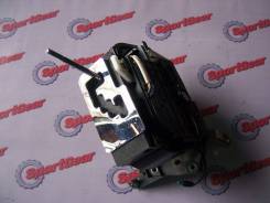 Селектор кпп. Toyota Crown, GRS180, GRS182, UZS186, GRS183, GRS184 Toyota Crown Majesta, GRS182, GRS180, UZS186, GRS183, GRS184 Двигатели: 4GRFSE, 2GR...