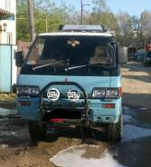 Mitsubishi Delica. механика, 4wd, 2.4 (115 л.с.), дизель