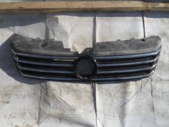 Решетка радиатора. Volkswagen Passat