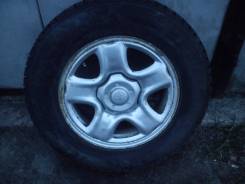 Bridgestone Ice Cruiser 5000. Зимние, шипованные, износ: 40%, 4 шт