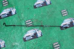 Упор капота. Subaru Legacy, BPH, BLE, BP5, BL5, BP9, BL9, BPE Двигатели: EJ20X, EJ20Y, EJ253, EJ255, EJ203, EJ204, EJ30D, EJ20C