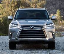 Решетка радиатора. Lexus LX450d