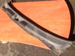 Решетка под дворники. Nissan Elgrand, ATE50, APE50, AVWE50, AVE50, ALE50, ALWE50, APWE50, ATWE50