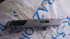 Кнопка стеклоподъемника. Nissan Tiida, C11, JC11, NC11 Двигатели: HR15DE, MR18DE
