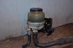 Бачок гидроусилителя руля. Toyota: Tarago, Alphard, Previa, Quick Delivery, Estima Двигатели: 2AZFE, 1MZFE, 5L