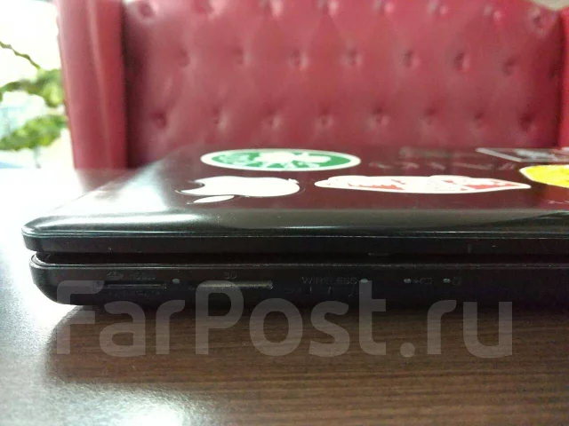 Sony VAIO PCG-71211V. 15.5", 2,5����, ��� 4 ��, ���� 500���, WiFi: 1, Bluetooth: 1, ����������� �� 2��. ����