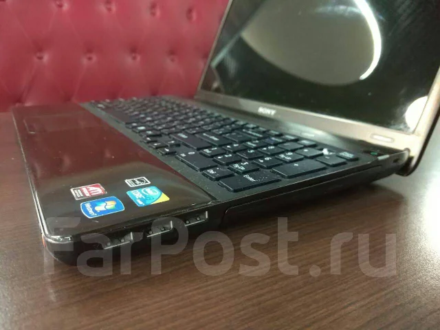 Sony VAIO PCG-71211V. 15.5", 2,5����, ��� 4 ��, ���� 500���, WiFi: 1, Bluetooth: 1, ����������� �� 2��. ����