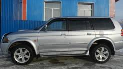 Mitsubishi. 8.5x18, 6x139.70, ET10