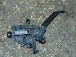 Замок капота. Toyota Ipsum, SXM10, SXM10G, SXM15G, SXM15 Toyota Gaia, SXM10, SXM15G, SXM10G, SXM15 Двигатель 3SFE