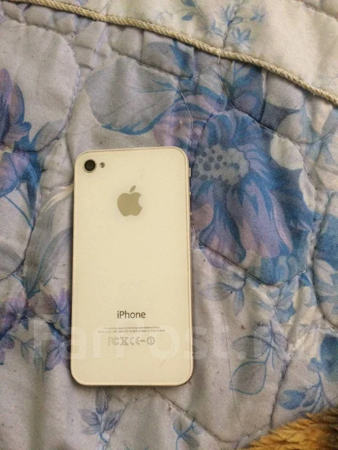 Apple iPhone 4. �/� ����