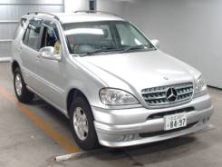 Mercedes-Benz ML-Class. 163, 112