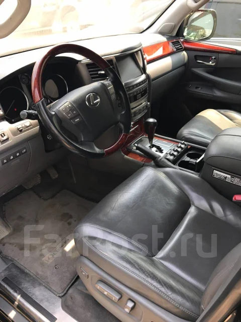 Lexus LX570 ����
