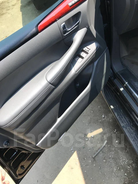 Lexus LX570 ����