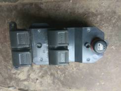 Блок управления стеклоподъемниками. Honda Jazz Honda Airwave, DBA-GJ1, DBA-GJ2 Honda Fit, UA-GD4, LA-GD3, LA-GD4, UA-GD2, CBA-GD4, DBA-GD2, LA-GD1, UA...