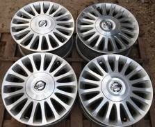 Nissan. 7.0x16, 5x114.30, ET35, ЦО 66,1 мм.