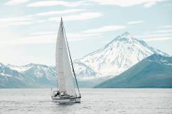 Камчатка. Морское парусное путешествие, сафари "Киты и фиорды ". 10 человек, 18 км/ч