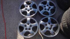 Nissan. 6.0x15, 5x114.30, ET45, ЦО 66,0 мм.