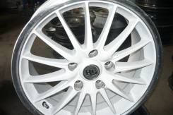 4 Racing. 7.0x16, 5x114.30, ET40, ЦО 65,1 мм.