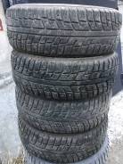 Kumho I'Zen KW22. Зимние, шипованные, 2014 год, износ: 20%, 4 шт