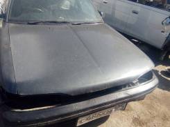 Капот. Toyota Carina, CT176 Двигатель 2C