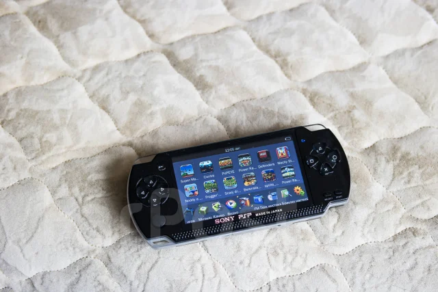 Sony PlayStation Portable ����