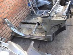 Стойка кузова. Toyota Kluger V, MCU25W