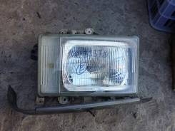 Фара. Mitsubishi Canter